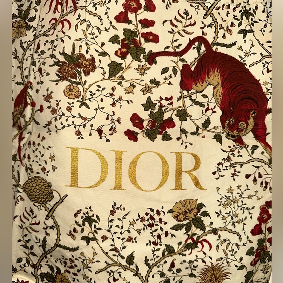 Dior Red Tiger Tote, Limited Edition 2023 - Picture 4 of 6